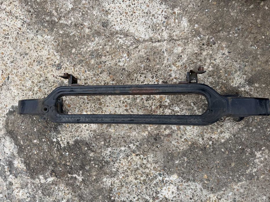 Предна и задна греда за Peugeot 407