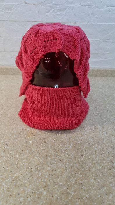 Комплекты(шапочка с шарфиком),снуды,шарфы