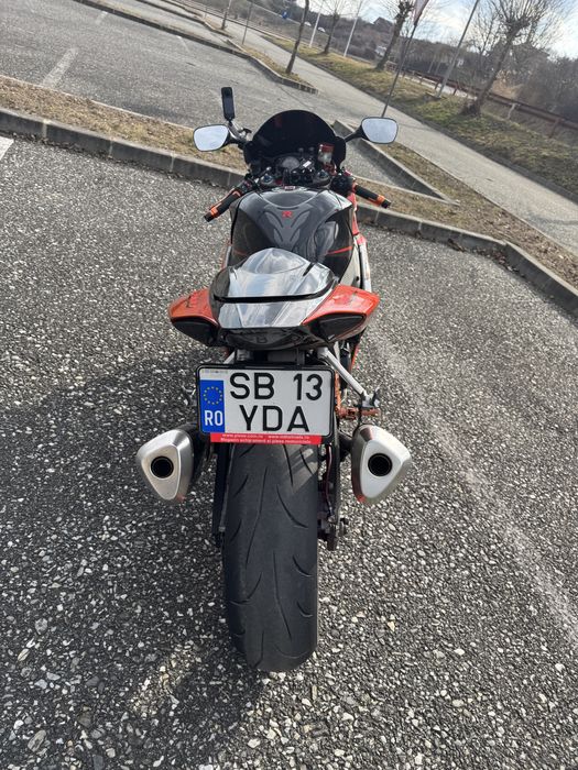 Suzuki gsxr k8 1000