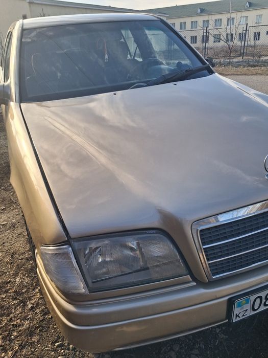 Машина сатылады мерс