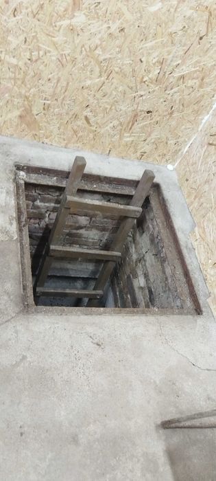 Продам гараж старый город карьер