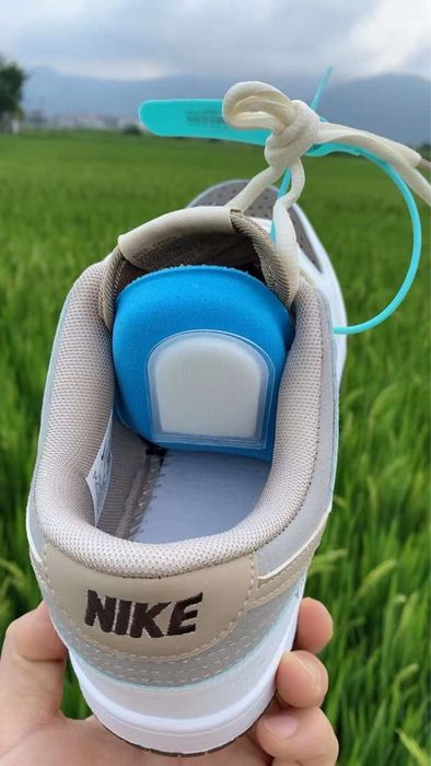 Продам кроссовки Nike