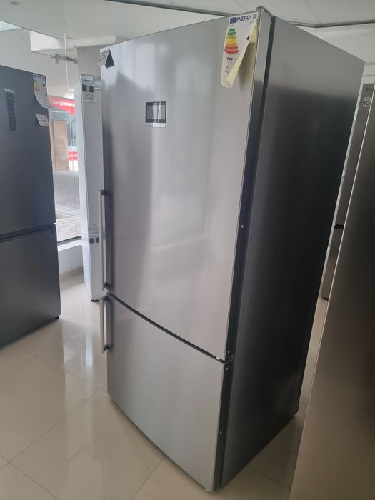 Хладилник Bosch KGN86AIDR (Серия 6), ЧИСТО НОВ XXL модел , разопакован,Внос от Германия