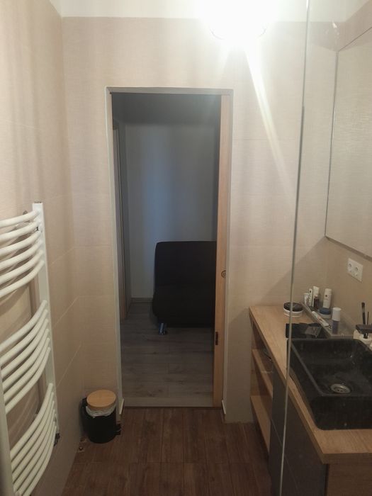 Vând garsonieră tip premium zonă centrală