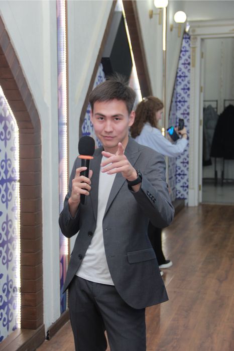 Шоу программа с диджеем