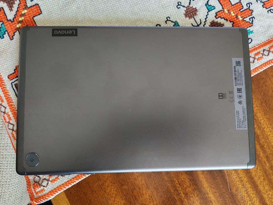 Lenovo tablet M10