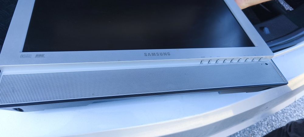 Екран телевизор samsung