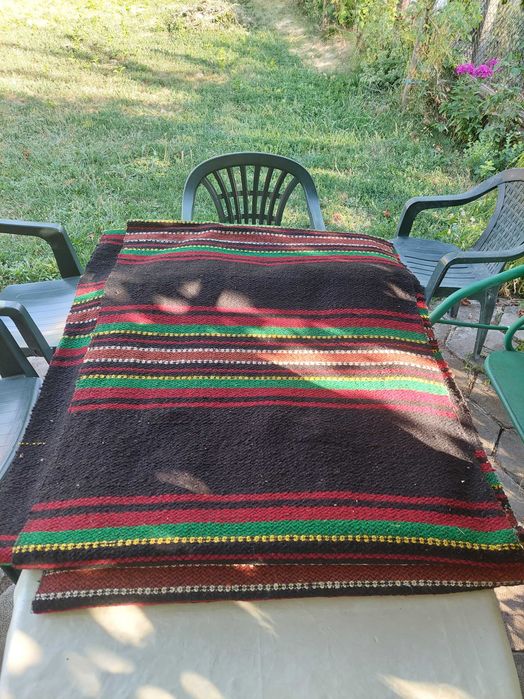 Ръчно тъкана пътека