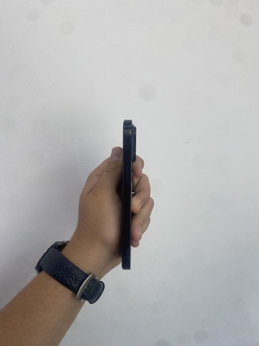 Iphone 14 Pro sotiladi