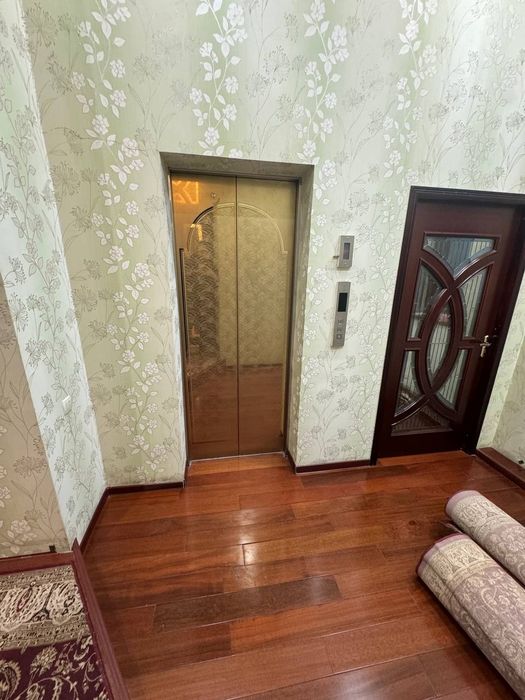 Ипакчилик элитная махалля продается дом по срочной цене