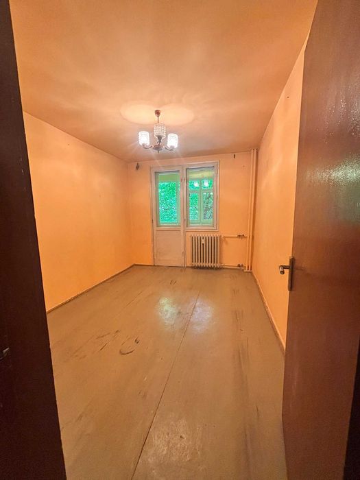 Apartament 3 camere 68 mp, Etaj 1/10, Bd. Alexandru Obregia