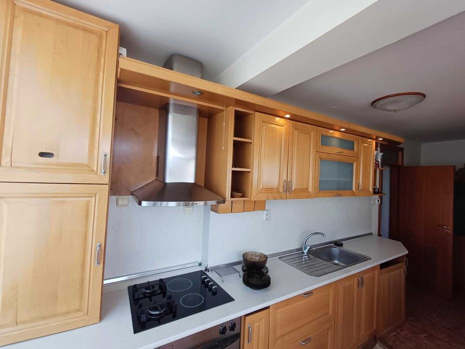 Продава се Тристаен апартамент в Шумен, Пазара - 156 кв.м за 1095 €/кв.м - Снимка #7