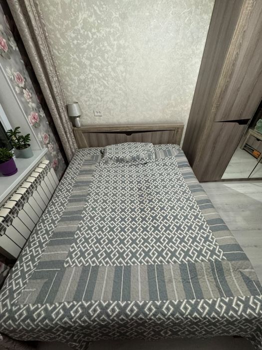 Продам кровать 2 спальная 160*2 метра