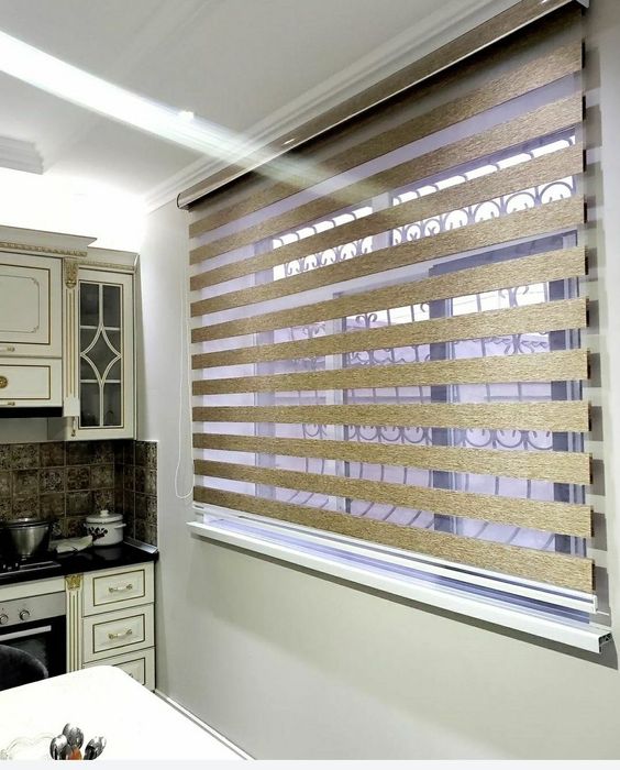 Жалюзи День и ночь Ролл шторы