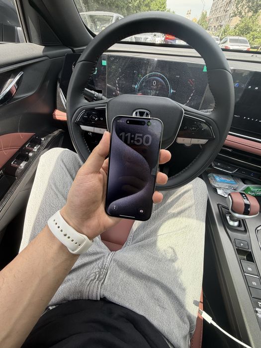 Iphone 15 про в отличном состоянии