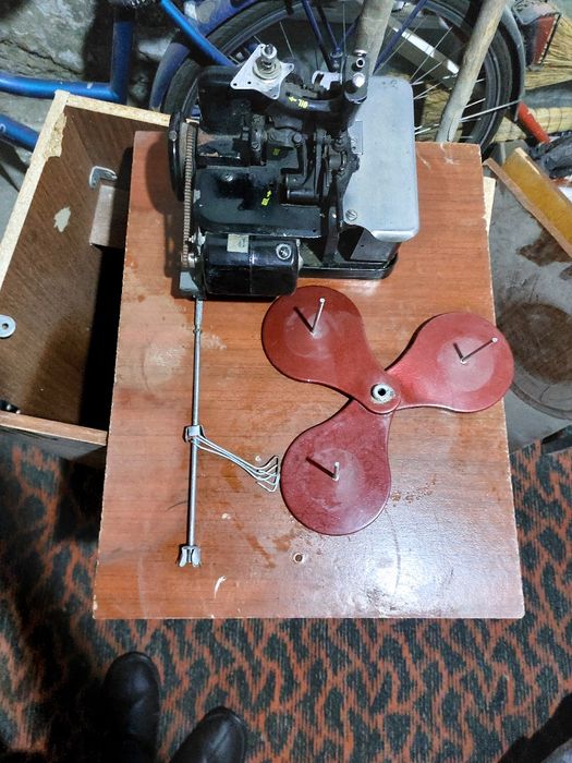 Авирло швейная машинка