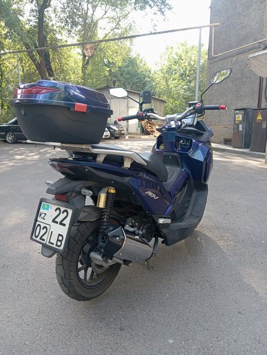 Продам скутер Jilang ADV