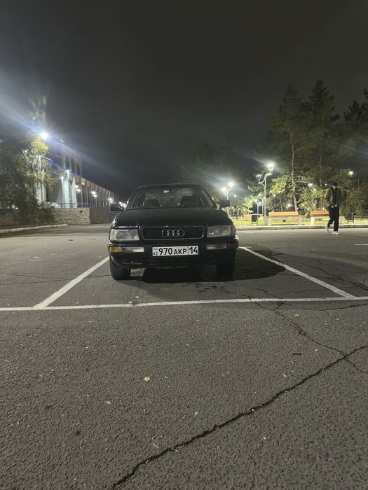 Продам Audi 80 b4