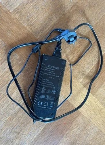 3D-принтер Elegoo Saturn 2 Mono 8K, почти новый