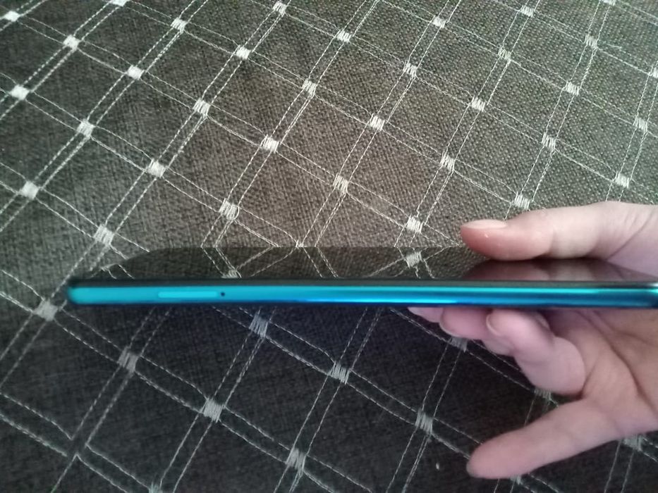 Продам Redmi Note 9S