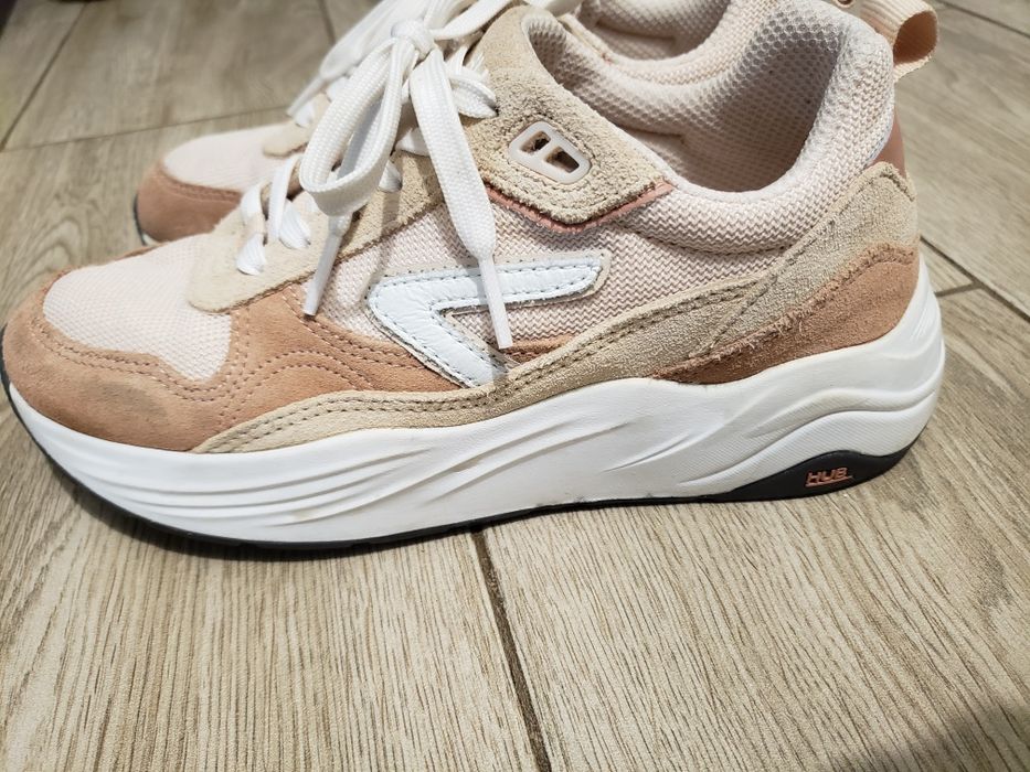 Adidasi HUB ( dama )