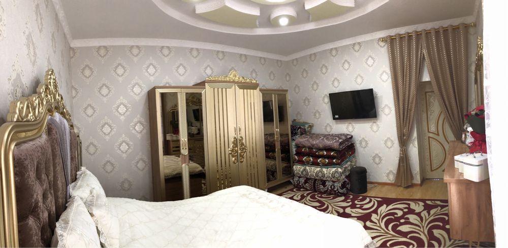 Xiva shaxrida shukrona bazar arqasinda