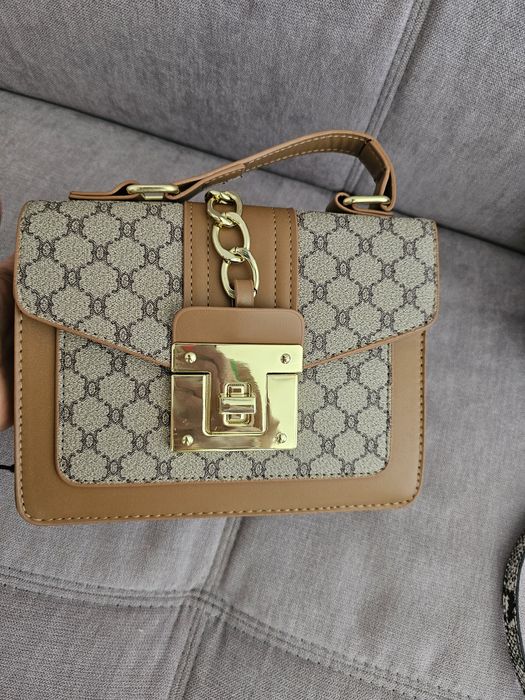 Различни видове дамски чанти