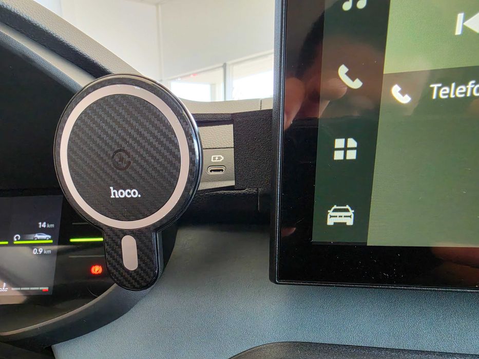 Suport Auto Telefon MagSafe pentru Dacia Logan / Stepway / Sandero - Adaptor ZEG3D