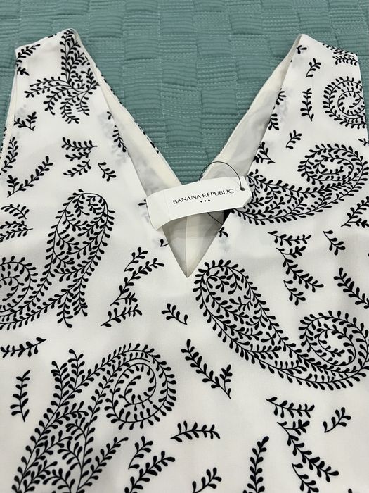Короткое платье от Banana Republic