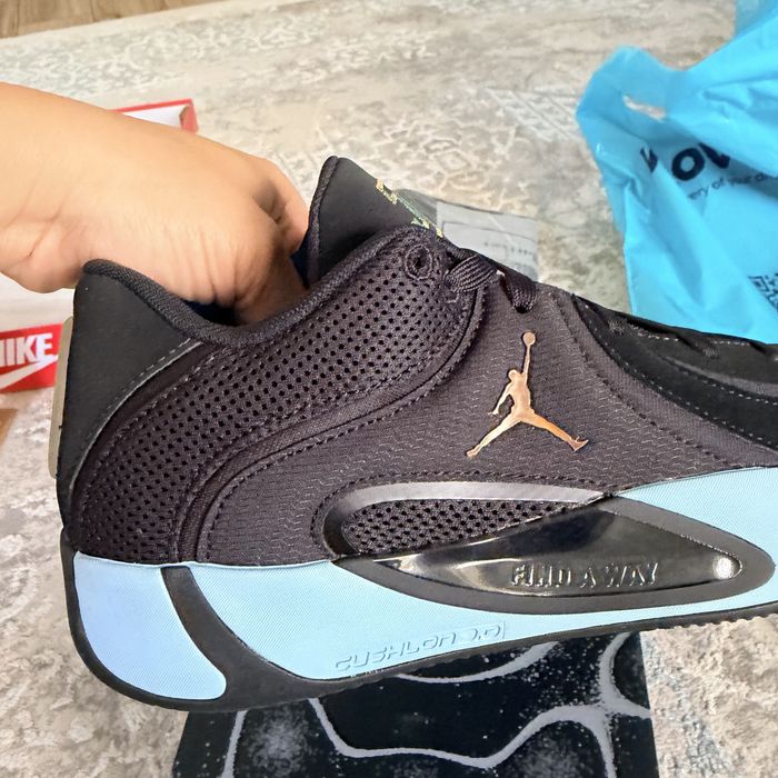 nike Jordan. кроссовки.