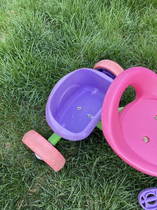 Велосипед трехколесный.