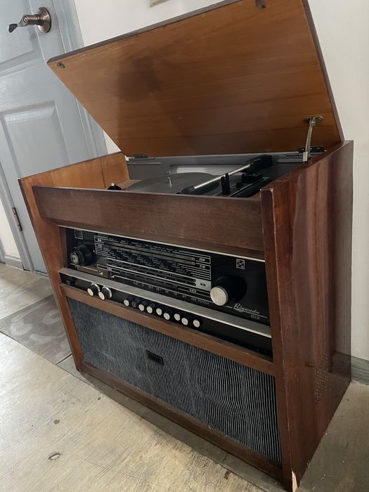 Проигрыватель Радиола