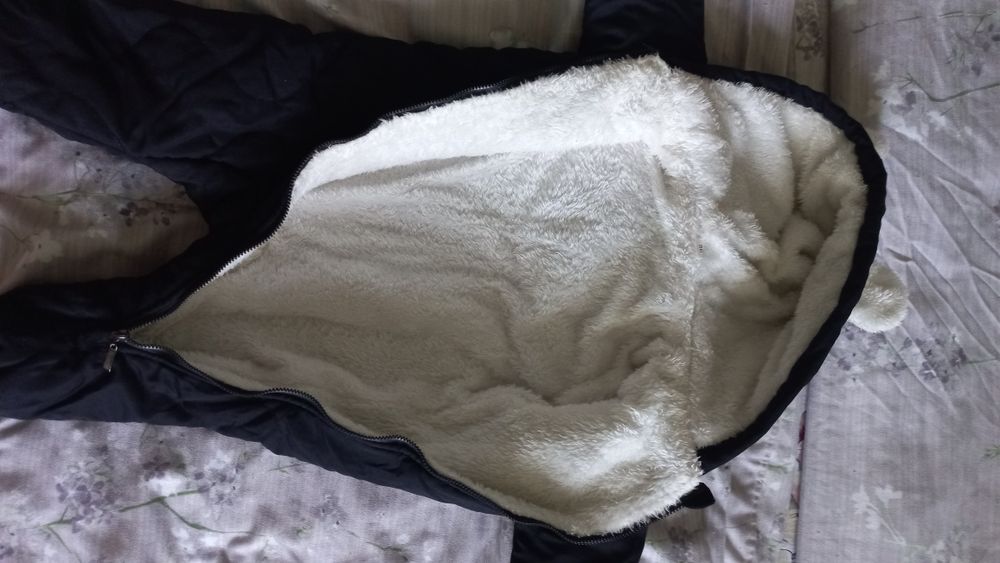 Продам два осене весених комбинезона детских