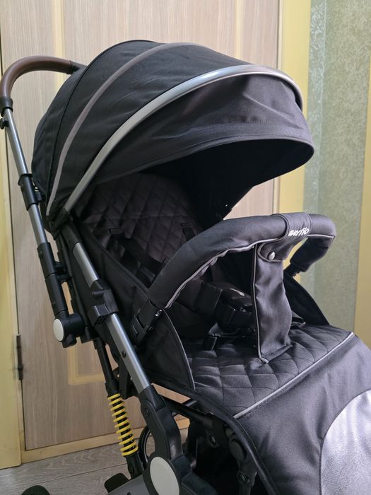 Продам детскую коляску чемодан