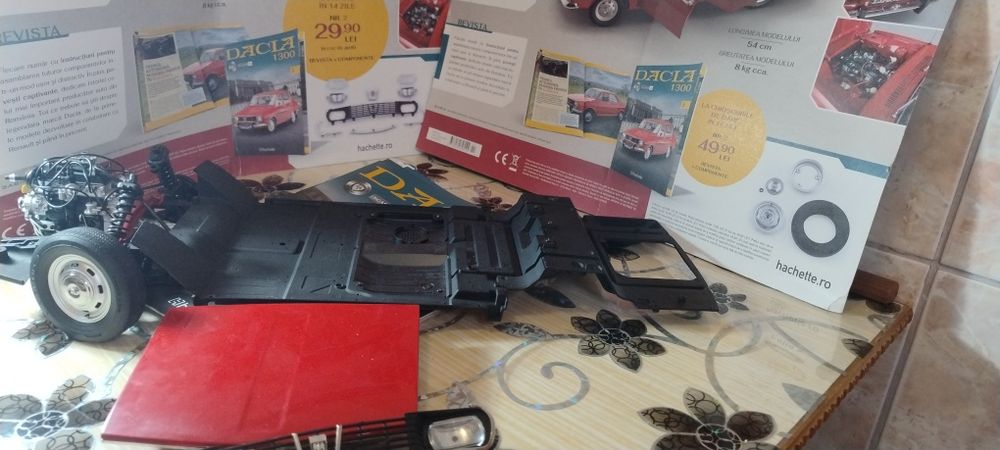 Vând machetă Dacia 1300