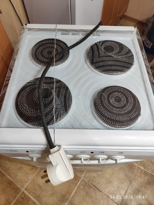 Электроплита De luxe