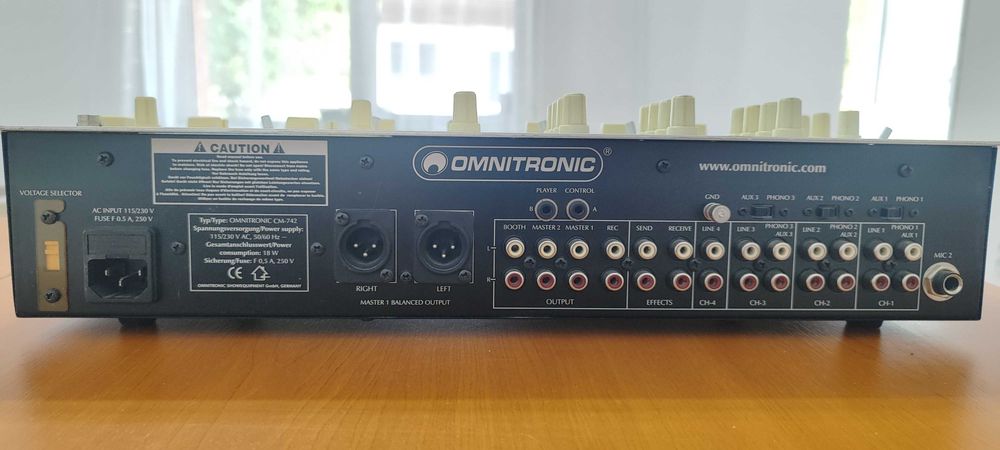 Sistem audio complet