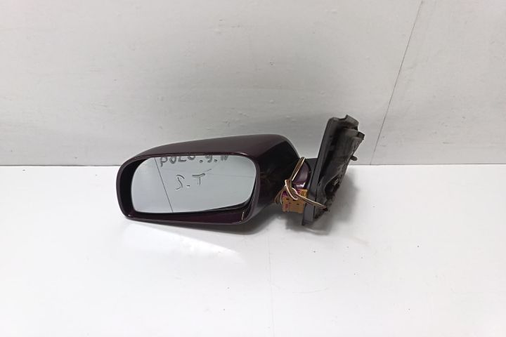 Oglinda stanga Volkswagen VW Polo a 4-a generatie 9N