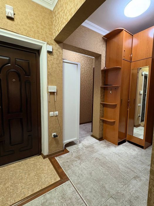 СРОЧНО! 3-комн. квартира Юнусабад + ГАРАЖ.