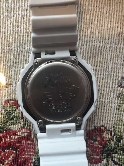 Ceas Casio G-Shock GA-2100TH-7A alb