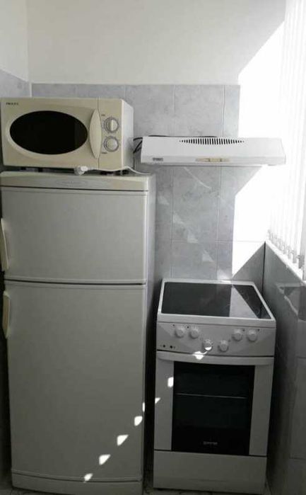 Дава се под наем Едностаен апартамент в Бургас, Меден рудник - зона А - 45 кв.м за 84.15 € - Снимка #2