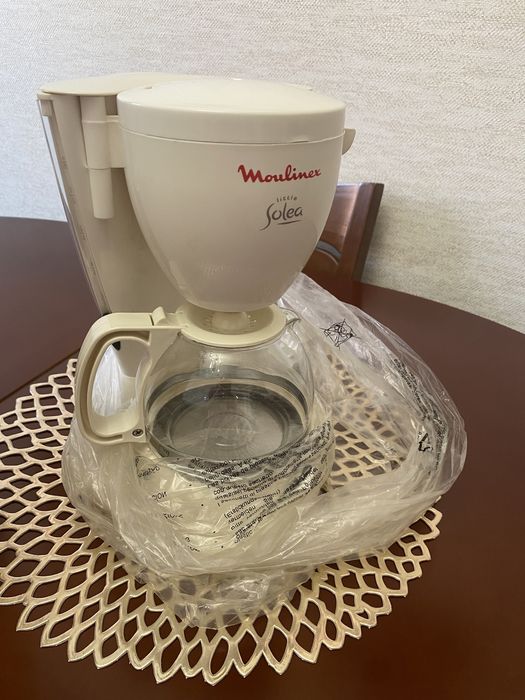 Кофеварка новая