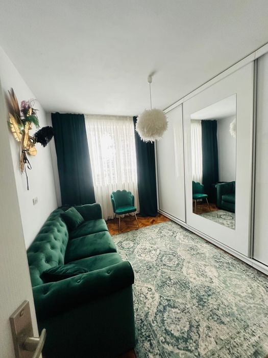 Apartament 4 camere central,strada Marly