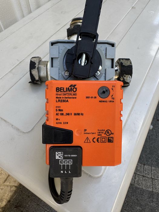 Ротационен изпълнителен механизъм  Belimo LR230A