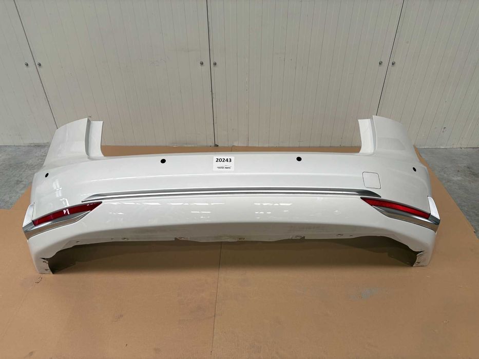 Оригинална Задна Броня Luxury За БМВ 2 У06 BMW 2er U06