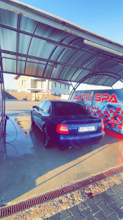 Vând Audi A4b5 2001