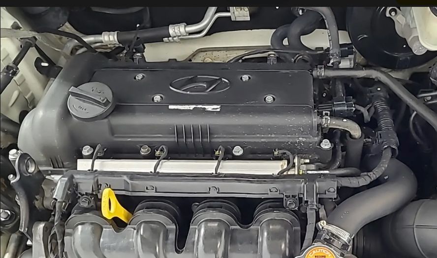 Двигатель б/у от акцента 2012 на запчасти