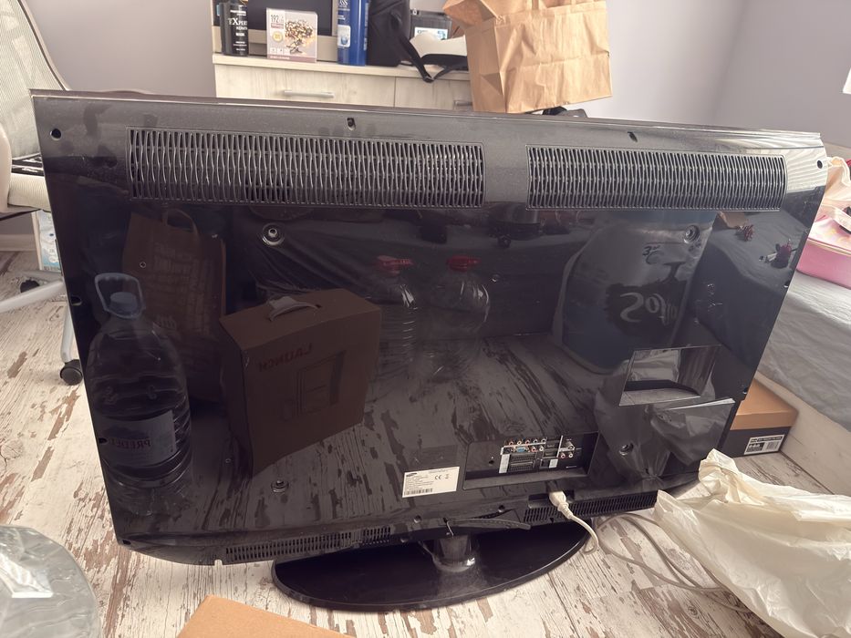 Телевизор Samsung 46 инча