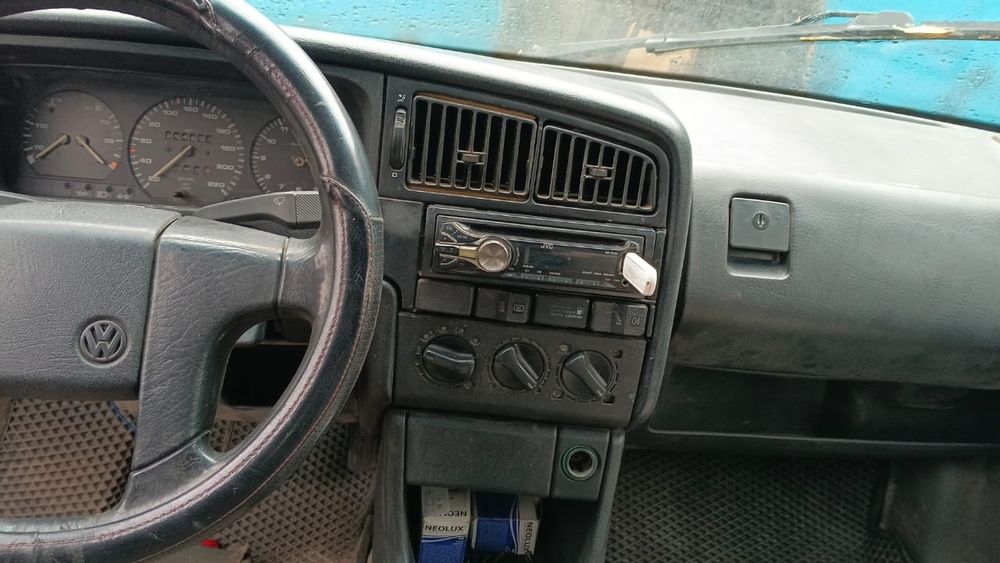 Продам Passat б3 сидан