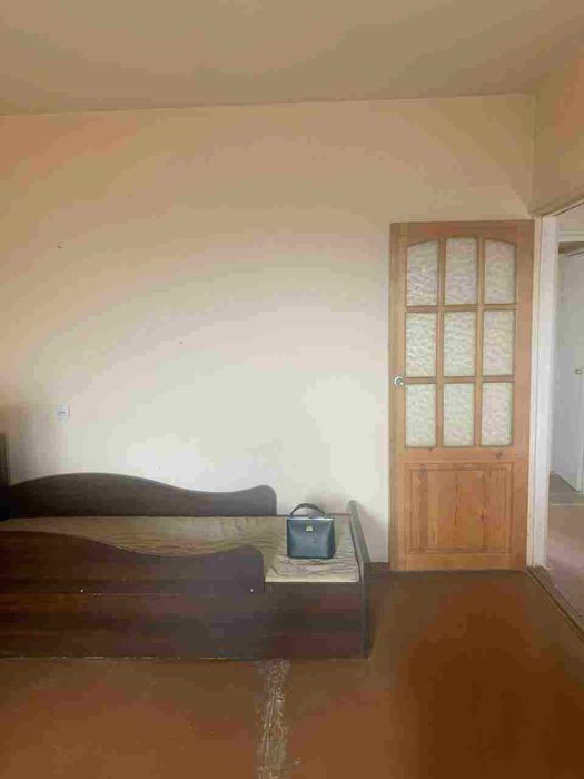 Продаётся 3/4/4 Паркентски Генерал Петрова Без ремонта Кирпич 77 серия